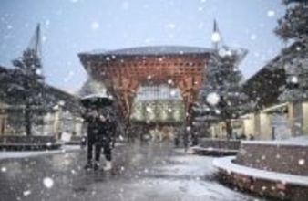 石川に「顕著な大雪」情報　強い冬型続く、広く警戒を