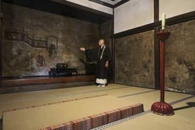 秀吉座った？客殿内部を初公開　大津・西教寺の伏見城遺構