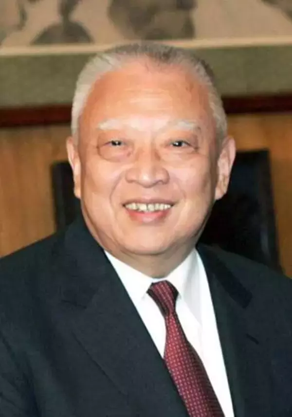 香港の初代行政長官、死去　董建華さん、親中派重鎮