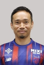 長友が右前十字靱帯損傷　サッカーW杯日本代表