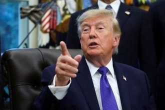 米中間選挙の広告に税金投入か　トランプ政権、政策説明と反論