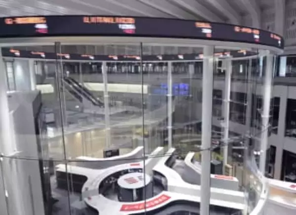 東証続落、終値は667円安　値動き荒く半導体株下押し