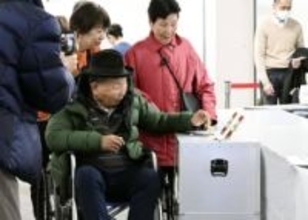 袴田巌さんが衆院選の期日前投票　再審無罪確定後3回目