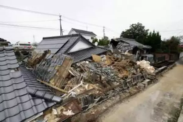 熊本地震、家屋被害2万1千棟超　死者39人、重症24人