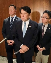 小野寺氏に無人機協力要請　ウクライナ大統領らが会談