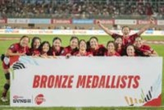 女子の日本、初の3位　ラグビー7人制