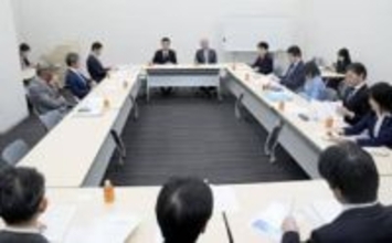 大阪延伸ルート、自維が再検討へ　北陸新幹線整備委