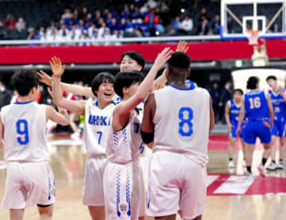 桜花、京都精華など8強へ　全国高校バスケ第3日