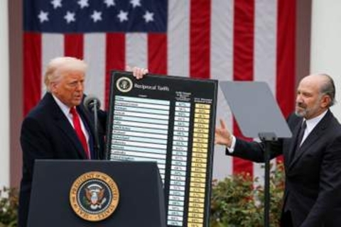IT課税に100％関税　トランプ米大統領、欧州対抗