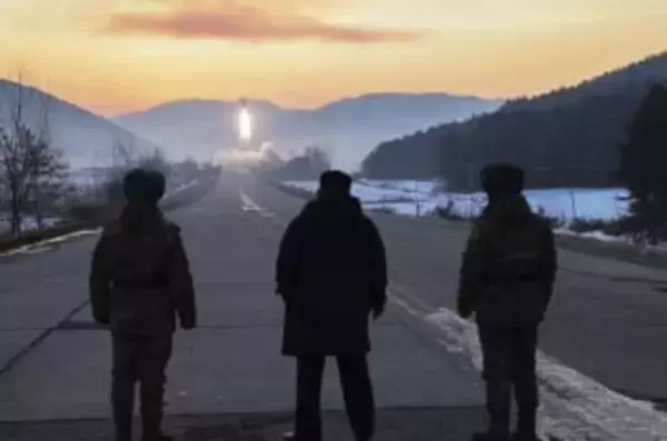 北朝鮮ミサイルは極超音速弾　金正恩氏「核戦力の準備」