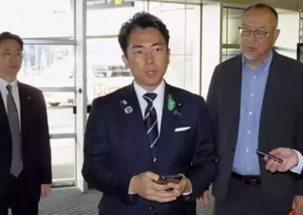 北朝鮮が弾道ミサイル数発　日本海に、EEZ外落下か