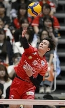 バレー、サントリーが決勝進出　SVリーグ男子プレーオフ