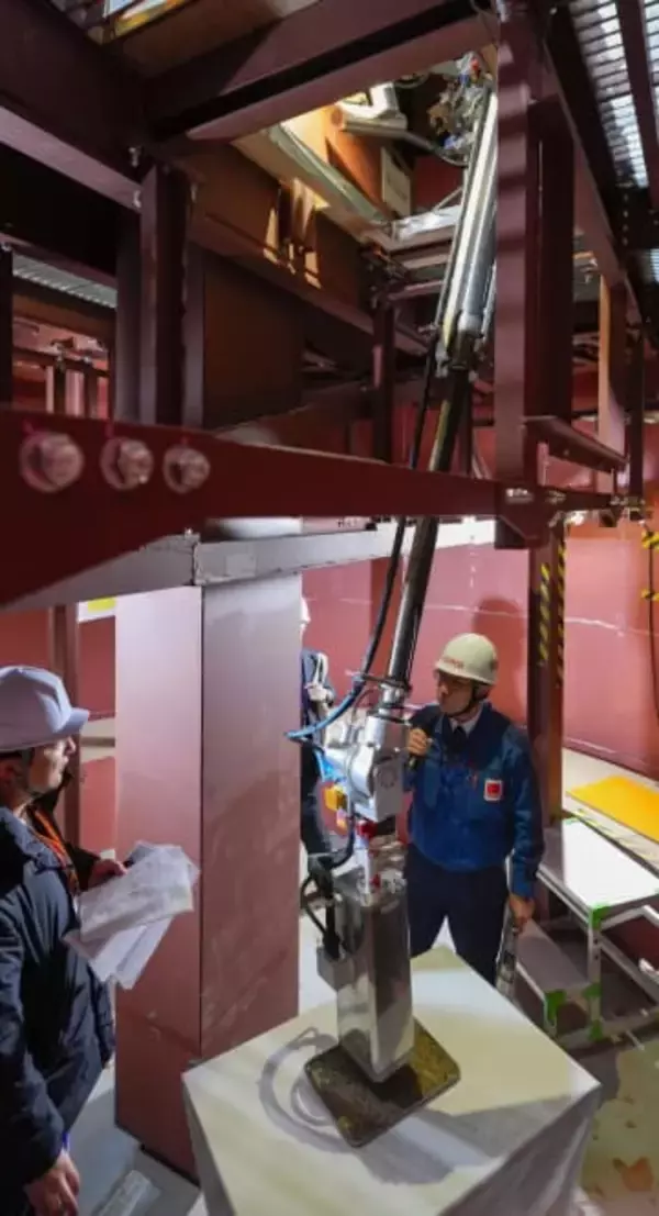 遠隔操作のデブリ採取、秋以降に　東電、ロボットアーム訓練公開