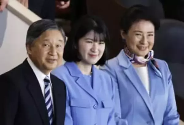 天皇ご一家がWBC日豪戦を観戦　60年ぶり「天覧試合」