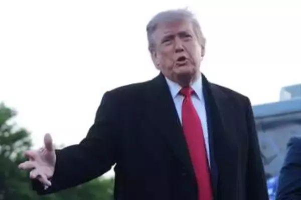 米ガソリン税の一時停止を検討　トランプ氏、議会の承認必要