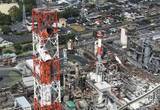 「日本製紙、倒壊の煙突が建物直撃　9人死亡、16年熊本地震で補強」の画像1