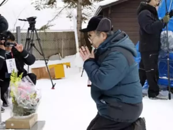 崩落事故30年で遺族ら慰霊式　豊浜トンネル、「今後も供養を」