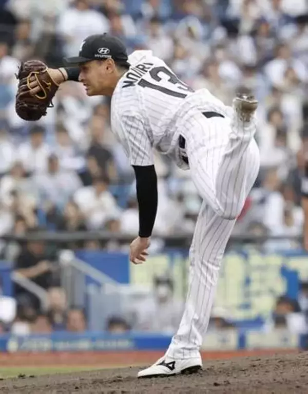 ロ10―0西（3日）　毛利が開幕戦以来の2勝目