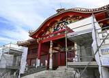 「首里城、「大龍柱」2本を公開　完成の両廊下も、報道向け」の画像1