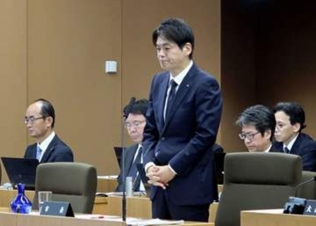 市長のパワハラ問題、揺れる横浜　辞職要求、月末に進退判断も