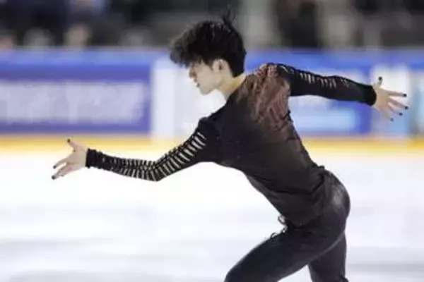 山本草太SP8位、三浦佳生9位　フィギュアGPフランス大会