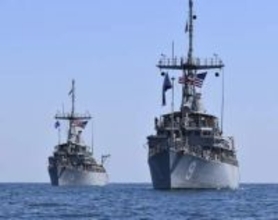 日本拠点の米掃海艦派遣か　海峡で機雷除去作戦