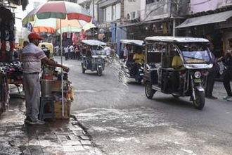 気温45度、インドで酷暑　世界の上位都市を独占