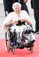 ノルウェーのアストリ王女死去　国王の伯母