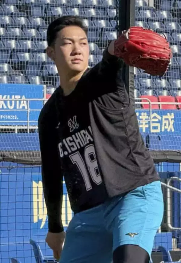 ロッテ石垣元気「焦らず」　5球団で新人合同練習開始