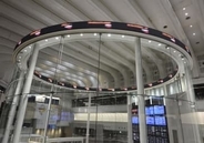 東証反発、午前は一時900円高　円安、自民党優勢を好感