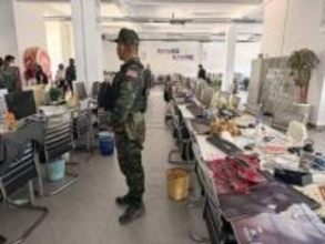 タイ、詐欺拠点内部を公開　カンボジア国境、独房も