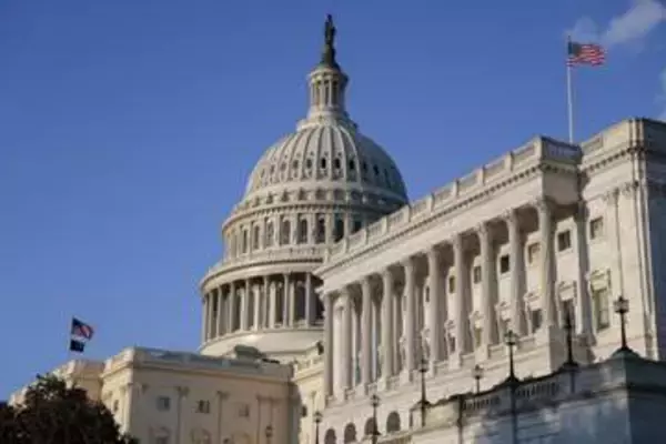 米大統領「敵対行為終結」　作戦継続期限で議会に書簡