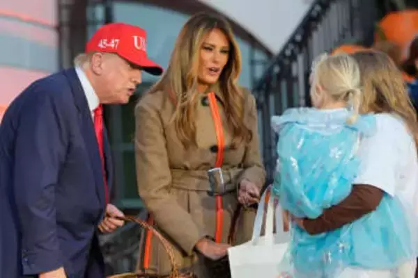 ホワイトハウスで菓子配布　米大統領もハロウィーン