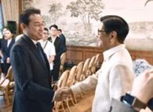 経済やエネルギーで日比協力強化　岸田氏が高市首相の親書を手渡す