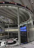 「東証、午前終値は6万4654円　米ハイテク株高で買い優勢」の画像1