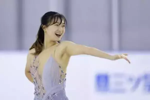 フィギュア坂本花織さんら演技　神戸、リンク開場1周年で