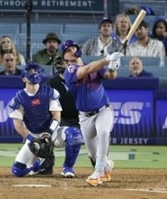 FAのアロンソはオリオールズへ　強打の一塁手、メッツから