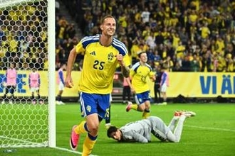 スウェーデン、ギリシャと2―2　親善試合、W杯で日本と対戦