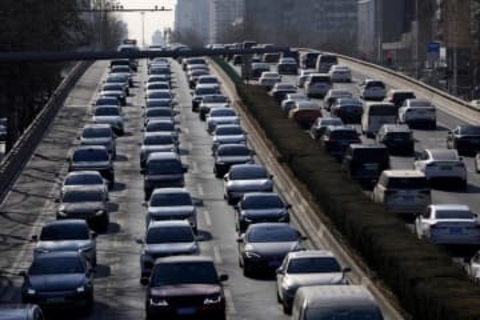 中国の1月新車販売、14％減　「新エネ車」前月から半減