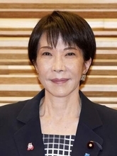 首相「漢方活用で睡眠しっかり」　地元・天理市長と面会