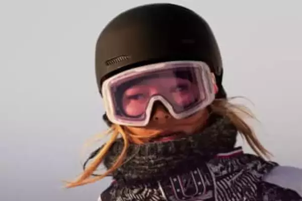 五輪連覇のクロイ・キムが肩脱臼　スノーボード女子ハーフパイプ