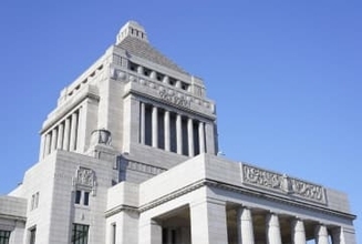 予算案、13日衆院採決強行　与党、委員会採決を提案