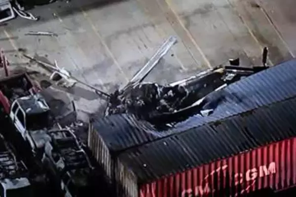 米で報道ヘリ墜落3人死亡　ロス、交通事故取材中
