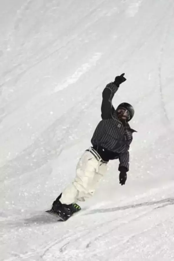 村瀬心椛V、荻原大翔2連覇　冬季Xゲーム、超大技成功