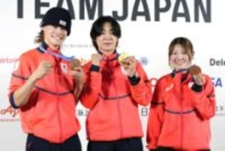 金メダル戸塚「努力が報われた」　スノボHPメダリストが会見