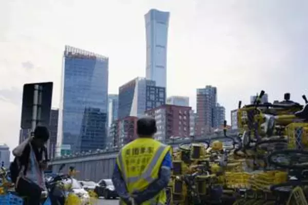 ビル衝突機の飛行場閉鎖か、中国　北京郊外、事件前に離陸
