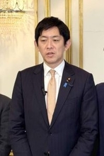 首相、中東情勢に「通常通りで」　自民政調会長は長期化に危機感