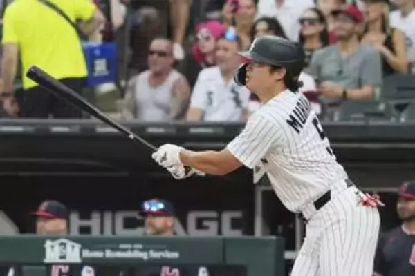 村上が適時二塁打　岡本1安打、大谷は無安打