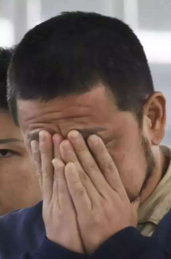 組織的詐欺疑い男2人逮捕　かけ子勧誘役ら比から移送