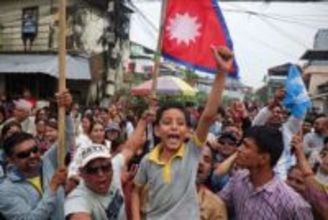 ラッパー候補、前首相破る　ネパール、新興政党が大勝の勢い